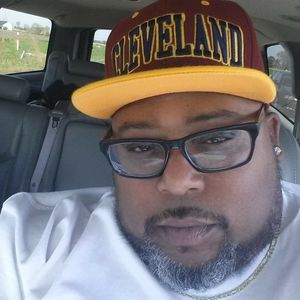 Meet your Posher, Travis